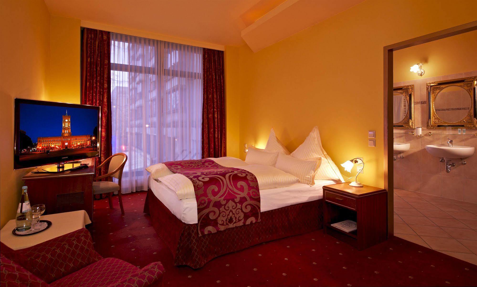 Neuer Fritz Hotel 3*